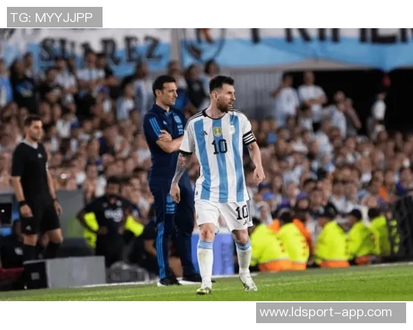 梅西缺席引发阿根廷与委内瑞拉比赛票价暴跌球迷热情依旧难以被唤醒 梅西缺席引发阿根廷与委内瑞拉比赛票价暴跌球迷热情依旧难以被唤醒