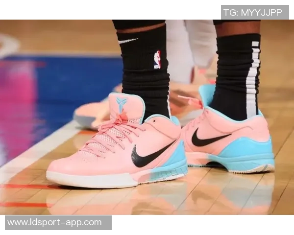 安踏向库里团队寄送球鞋包括欧文签名鞋引发关注