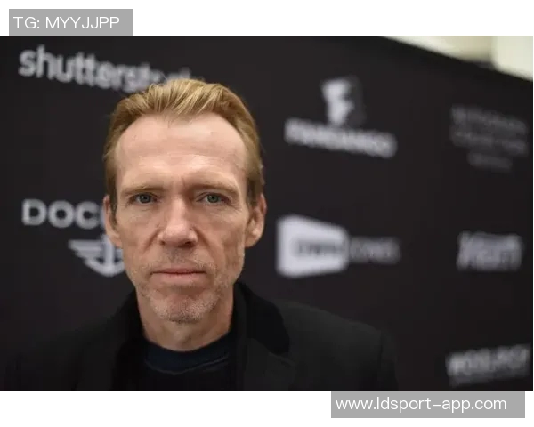 普理查德回忆高中时期与布莱克对抗1V1比赛助力他快速成长