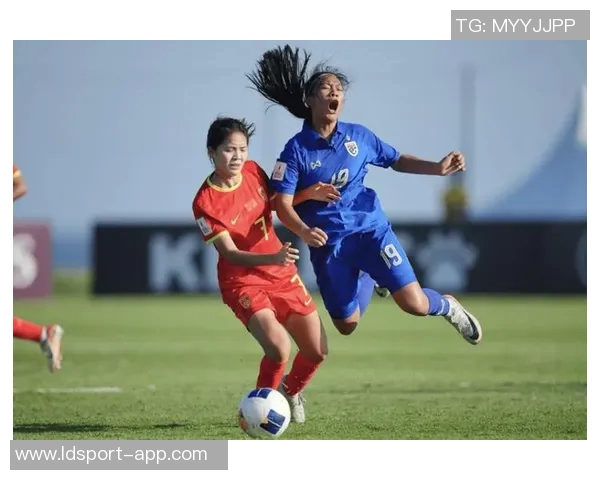 宋语后场失误助攻图雷轻松破门U17美国女足扩大领先优势至4-1