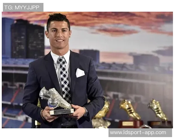 塞尔塔总监透露与迈阿密国际在阿连德身价上的巨大差异