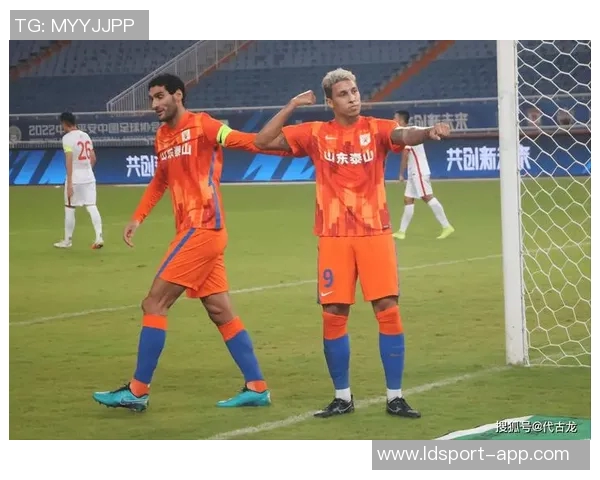 三镇外援朴志洙妻子海滩比基尼美照引发热议景美人更美