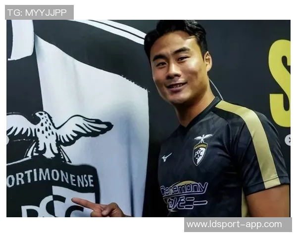 三镇外援朴志洙妻子海滩比基尼美照引发热议景美人更美 三镇外援朴志洙妻子海滩比基尼美照引发热议景美人更美