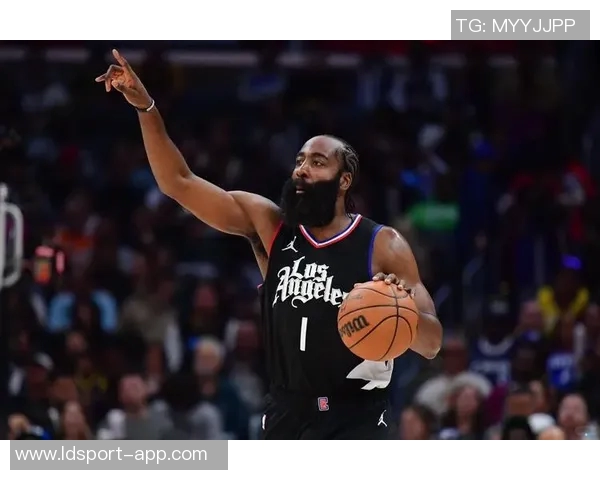 快船本赛季仍有希望小卡信心满满称还有62场比赛待战