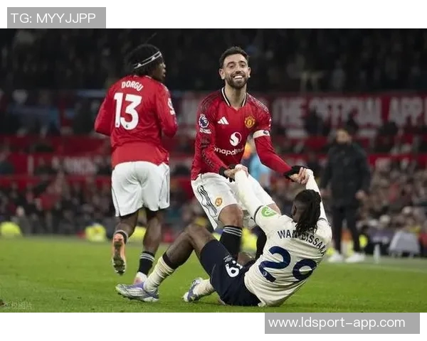 曼联关注狼队中场戈麦斯库尼亚赞其风格似卡塞米罗